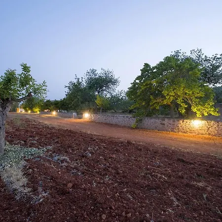 Cama Villa Santa Gertrudis (Ibiza)